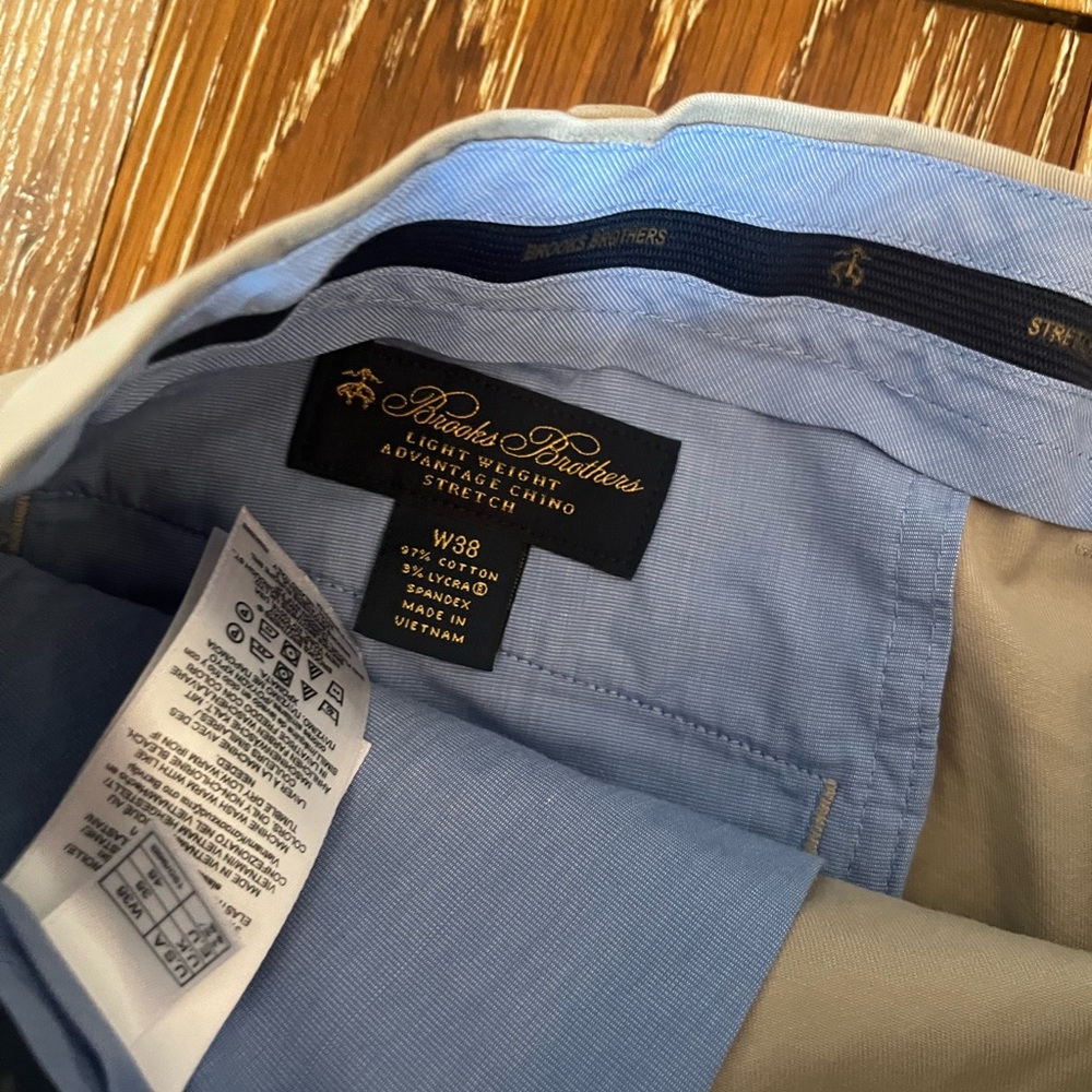 Men's brooks brothers khaki Shorts - Picture 2 of 4